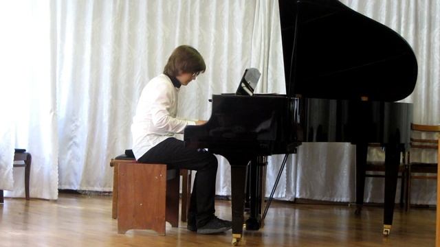 ЧЕРНЫШОВ ПАВЕЛ "Конферансье". Преподаватель по классу фортепиано: Гайдай Р.В. смотреть онлайн