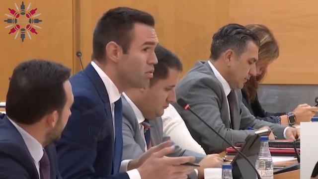 Diputada MUSULMANA pide que el RAMADÁN sea FESTIVO en ESPAÑA ?¡Y VOX EXPLOTA Y LE DA SU MERECIDO!? смотреть онлайн