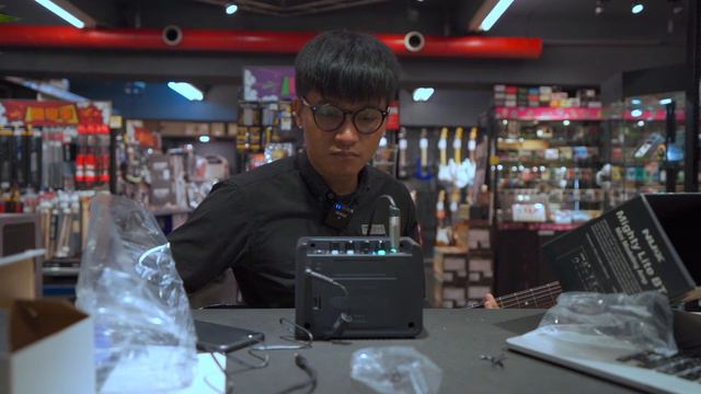 【敦煌開箱系列 #25】NUX Mighty Lite BT 吉他藍芽音箱 смотреть онлайн