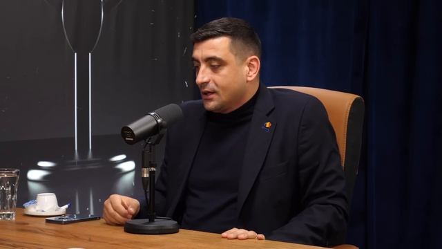 George Simion! De ce rusofil ? De ce extremist? De ce populist? смотреть онлайн