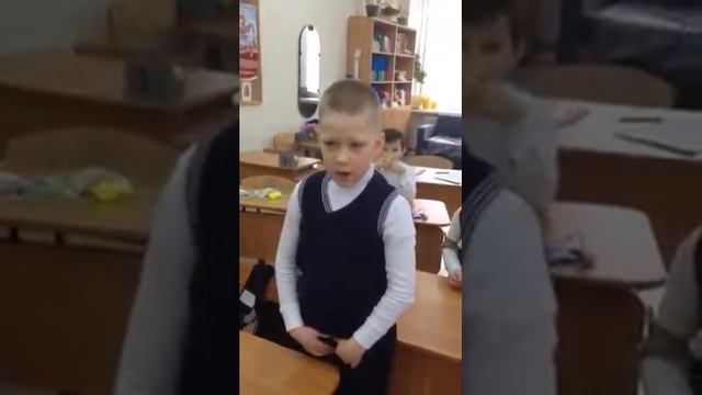 Как мальчики должны защищать девочек? смотреть онлайн