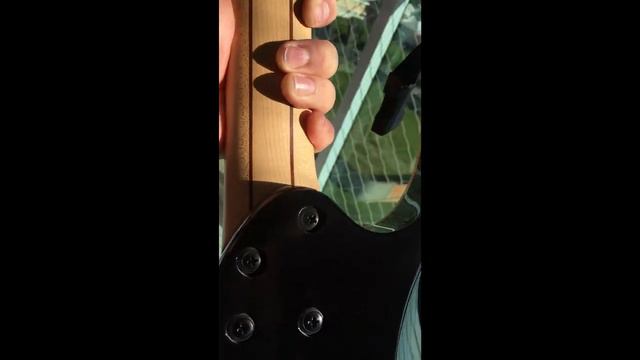 Ibanez RG870QMZ Black Ice Premium смотреть онлайн