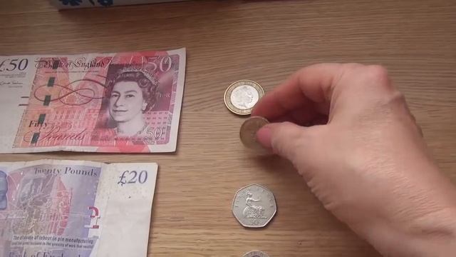 Какими бывают английские деньги смотреть онлайн