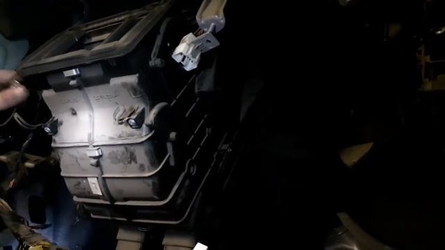 Hyundai Accent. Замена печки салона. смотреть онлайн