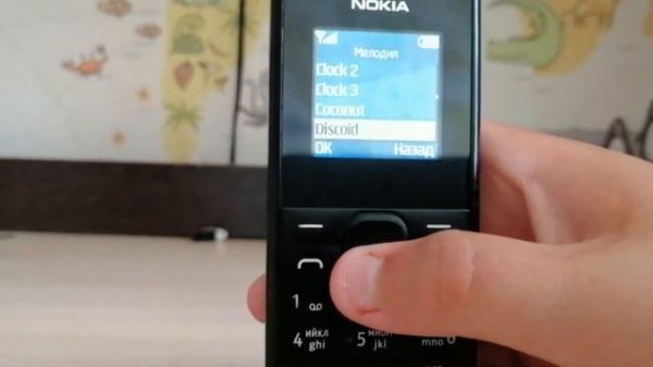 обзор на Nokia 105 2013 года
