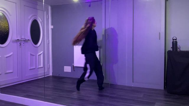 “Unravel Me” Sabrina Claudio, FREESTYLE смотреть онлайн