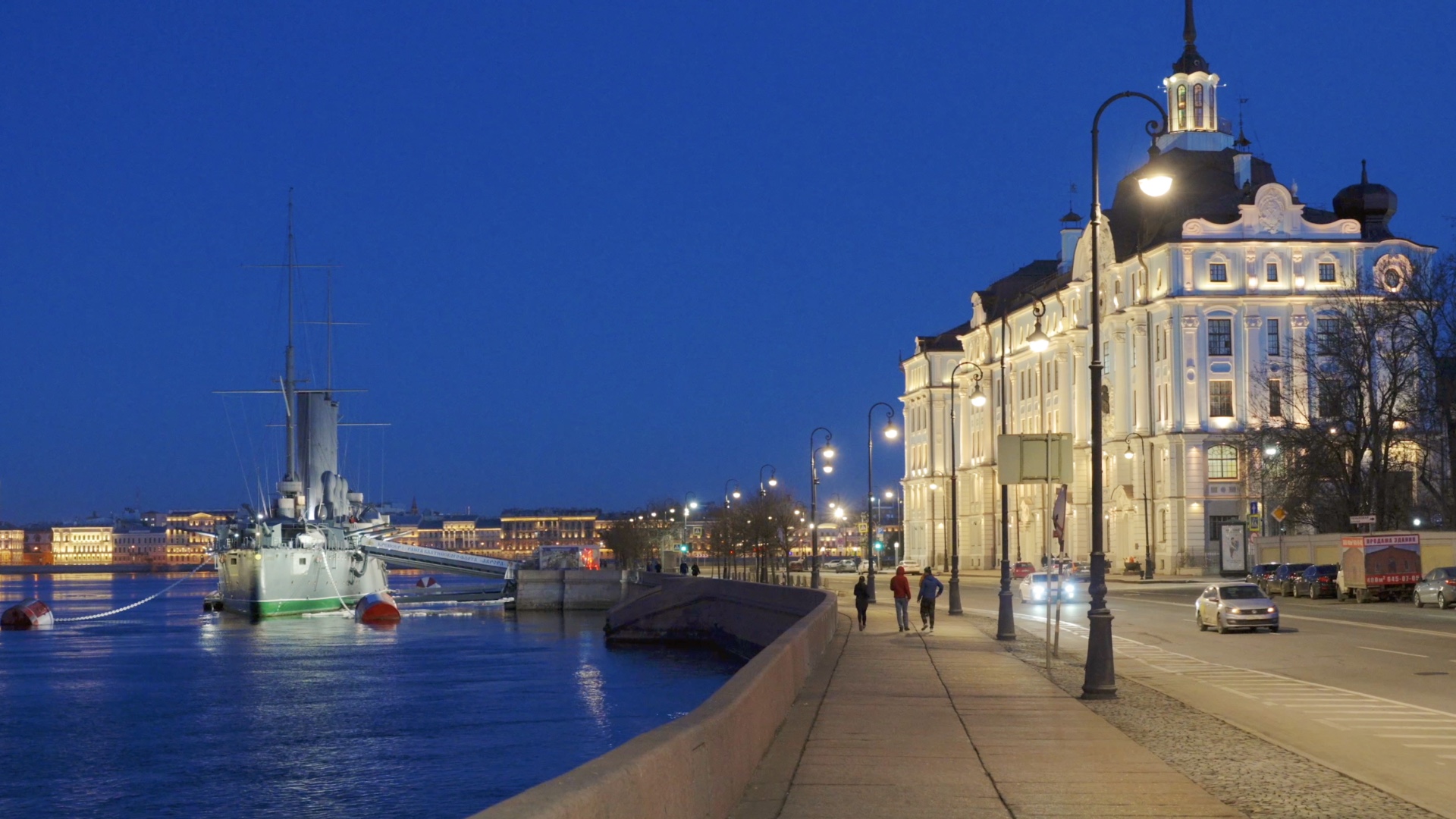 ?? Вечерняя подсветка Петербурга. Крейсер Аврора, набережные, исторические здания. смотреть онлайн