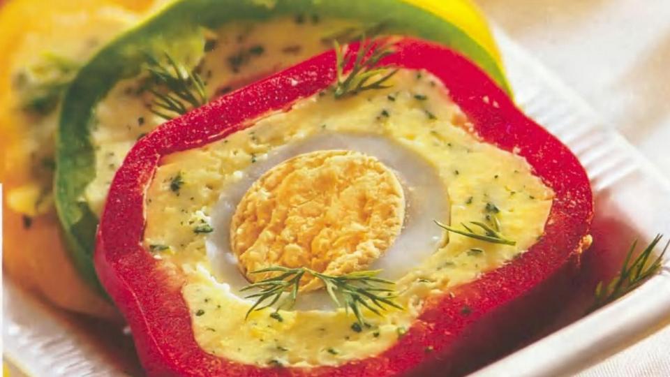 Закуска из сладкого перца. С оригинальной начинкой. Гостям на удивление смотреть онлайн