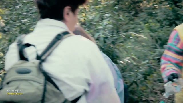 Тысячи гадят, пятеро убирают... смотреть онлайн