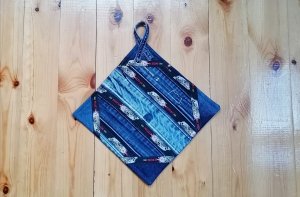 Как сшить прихватку из старых джинсов.