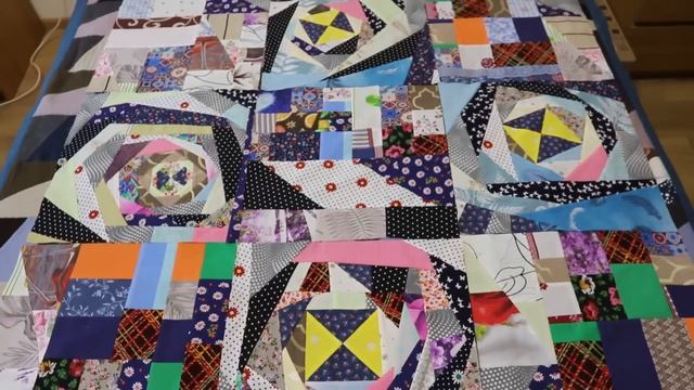 Двухсторонняя простыня из обрезков смотреть онлайн