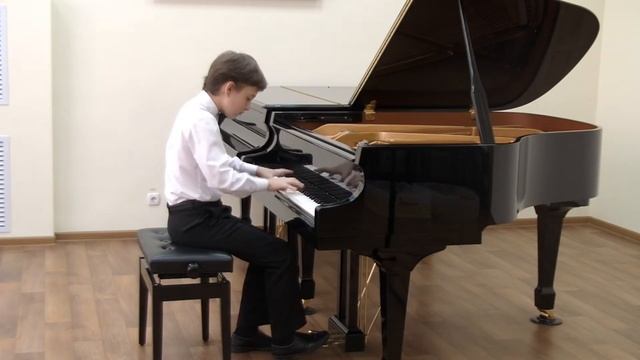 Шашкин Андрей . 12 лет. Две прелюдии Шостаковича смотреть онлайн