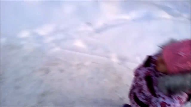 Двойня. близняшки гуляют) будни с двойняшками. babies. The little twins are walking смотреть онлайн