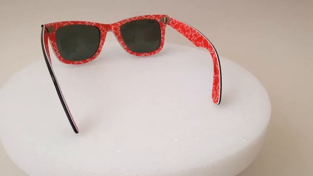 Ray-Ban Wayfarer Sunglasses Black Red Rare Print rb2140 1016 50mm смотреть онлайн