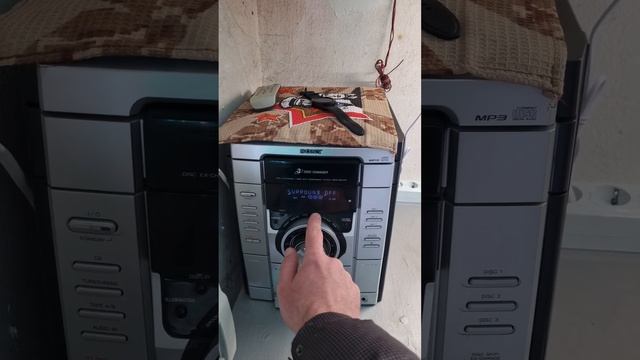 Музыкальный центр Sony HCD-RG270 смотреть онлайн