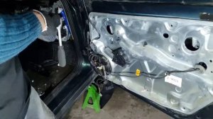 Детальный разбор двери Vw Passat B5