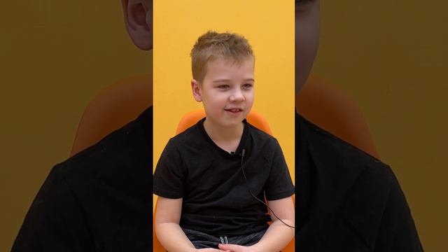 Что Дед Мороз делает летом?🎅🏻Самая необычная елочная игрушка🎄Кто родители Снегурочки?❄️ смотреть онлайн