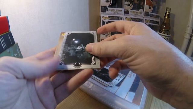 UNBOXING de 10 BOOSTERS PANINI HARRY POTTER BIENVENUE A POUDLARD + découverte du Starter Pack⚡️ смотреть онлайн