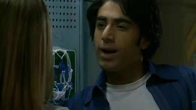La Radio Libre De Roscoe - 2-T- Cap-18-Part 1 - Un Ayudante Y Una Oracion Esp-Lat By Govata смотреть онлайн