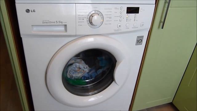 Почему стиральная машина прыгает при отжиме? Что делать и как исправить?