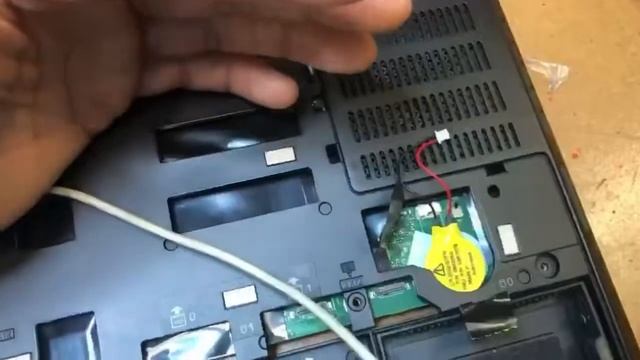 Retirer mot passe bios p50 Lenovo. смотреть онлайн