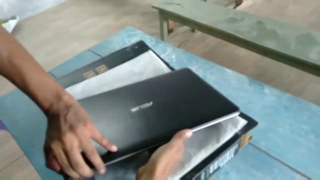 Filpkart ..sa Mila offer ma Asus ka 4gb wala laptop only 14999 rs??? смотреть онлайн
