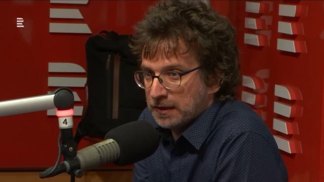 Ján Markoš: Učme děti digitálnímu detoxu. Kdo je závislý na mobilu, nezíská z něj pravdivé informac смотреть онлайн