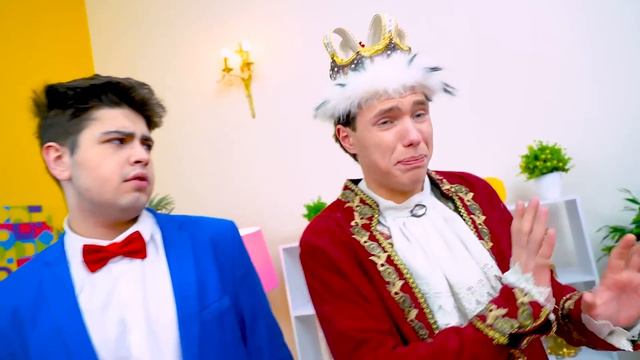 Poor Girl Adopted by Millionaire Family | Broke Girl vs Royal Kids смотреть онлайн