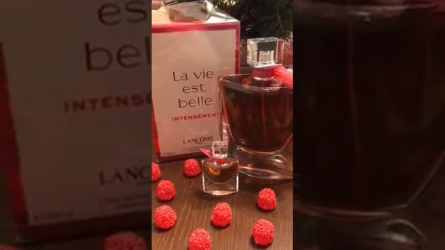 Восхитительный аромат Lancome La Vie Est Belle Intensement