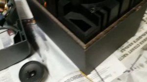 Устройство колонки Aiwa от музыкального центра NSX-S50.№124