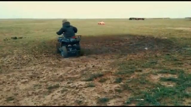 Жёсткий дрифт от Билала на квадрике!!! Первый опыт дрифта!!! смотреть онлайн