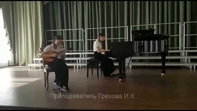 Путешествие по школе искусств Родник смотреть онлайн