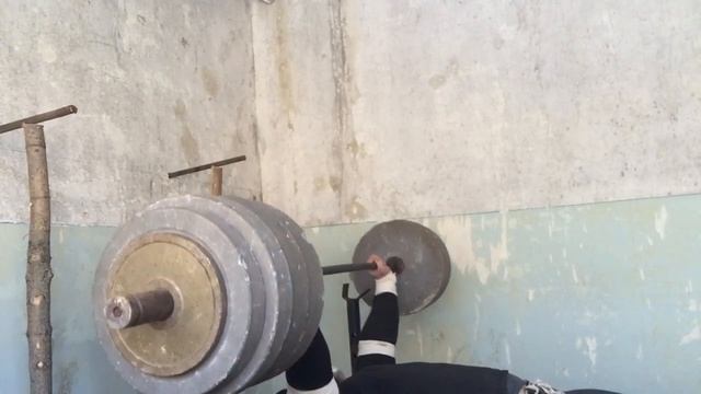 Жим лёжа 160 кг на 9 смотреть онлайн