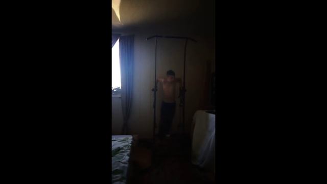 Отжимания на брусьях 18 раз смотреть онлайн