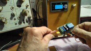 М601 устойчиво работает при напряжении 16,3В.