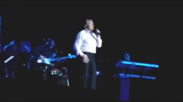 Engelbert Humperdinck "Last Waltz" Sparta NJ (May 8, 2010) "Live" смотреть онлайн