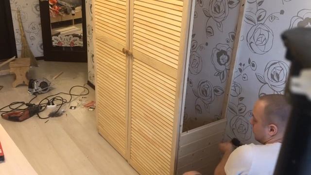 Деревянный шкаф своими руками / Wooden Cabinet with your own hands . смотреть онлайн