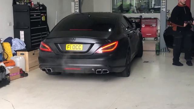 ????‚SuperCars 3’ in London & NISSAN JUKE NISM?️ RS смотреть онлайн