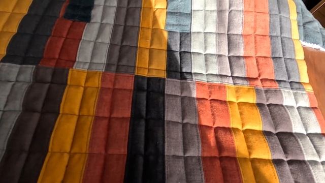 Дорожная сумка из лоскутов мебельной ткани. смотреть онлайн