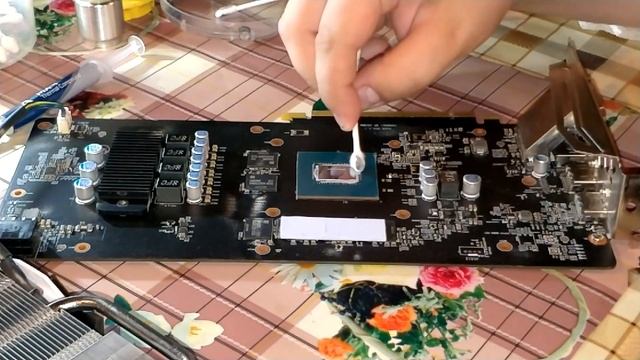 Замена термопасты на видеокарте MSI GeForce GTX 1060 ARMOR 6G OCV1 смотреть онлайн