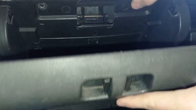 Как снять бардачок полностью ваз 2114 #RAZNOBOY-TV #ВАЗ2114 #какснять