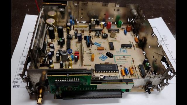 Blaupunkt Heilbronn SQ 26 inside and repair смотреть онлайн