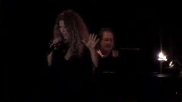 Ελένη Τσαλιγοπούλου - Είναι εντάξει μαζί μου-live-( by eleni ) смотреть онлайн