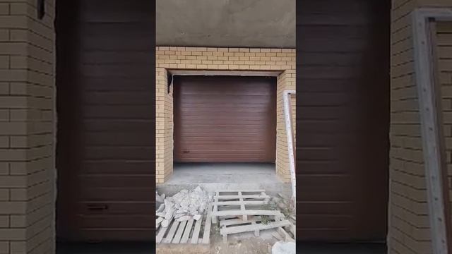 Монтаж секционных ворот с автоматикой смотреть онлайн