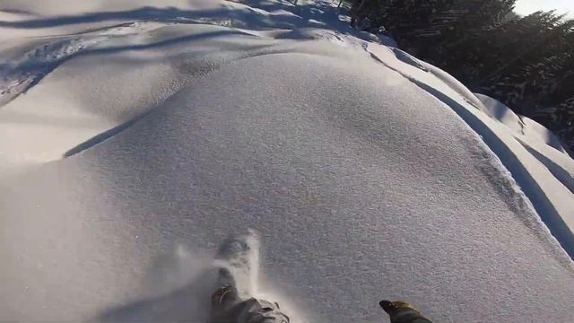 Спуск по подушкам. Фрирайд в Шерегеше 2020. Костя Сан на Lib Skate Banana 159. смотреть онлайн