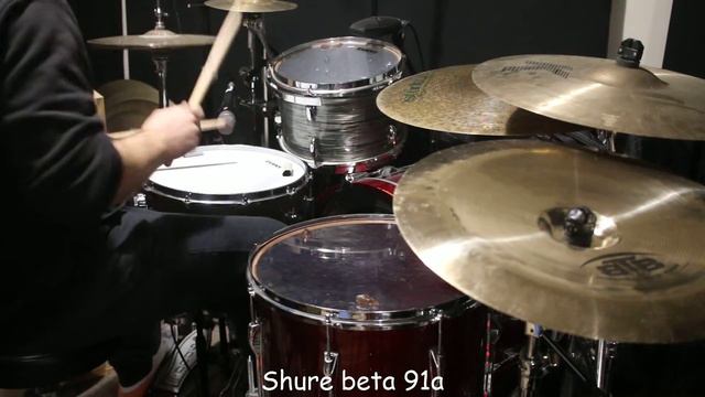 Shure 91a vs Behringer ba19a - Kick Drum смотреть онлайн