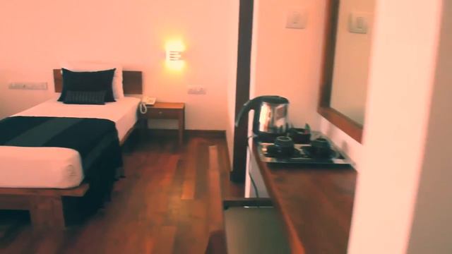 PANDANUS BEACH RESORT & SPA смотреть онлайн