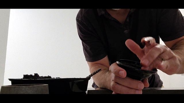 Cleaning a Kaloud Lotus, the HookahJohn way смотреть онлайн
