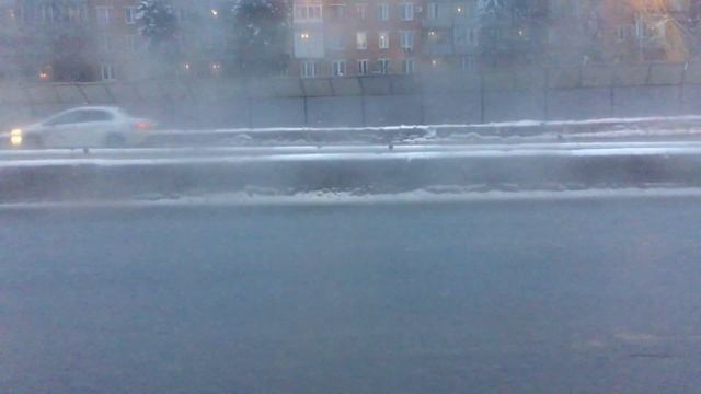 Поездка на электробусе М4 от метро Октябрьская до метро Озёрная смотреть онлайн