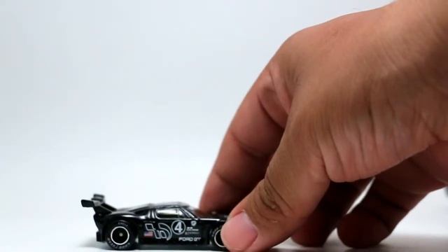 Ford GT Gran Turismo 1/5